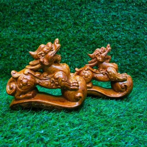 Chinese Feng Shui Lucky Pixiu Pair - 13x15x7cm - Incense Wood