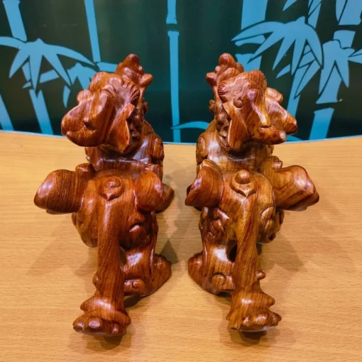 Chinese Feng Shui Pixiu Pair - 12x20x8cm - Incense Wood - Wealth Attraction Sculptures