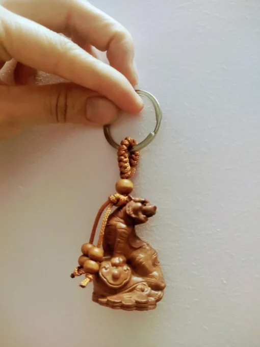 Feng Shui Tiger Statue Keychain - 4.5cm Handcrafted Incense Wood