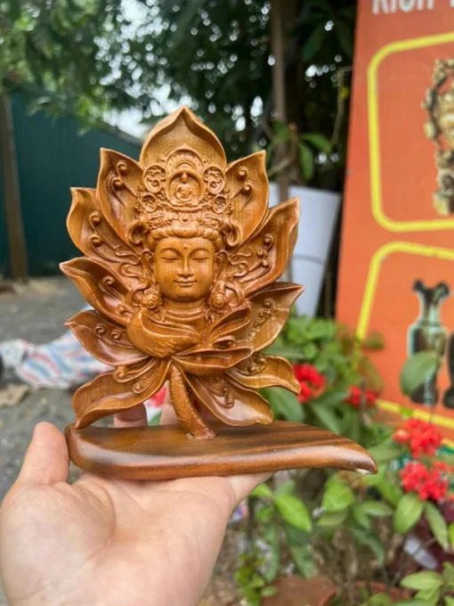 Guan Yin Bodhisattva Statue 15x15x5cm - Boxwood Carving - Wooden