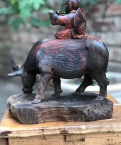 Handmade Wooden Water Buffalo Sculpture - 25x22x14.5 cm - Vietnamese Rosewood Art Decor