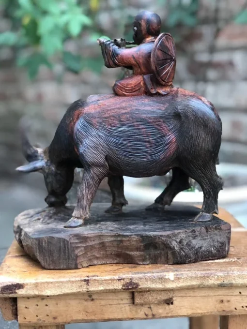 Handmade Wooden Water Buffalo Sculpture - 25x22x14.5 cm - Vietnamese Rosewood Art Decor