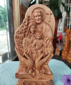 Holy Family Figurine - 8x4 inch - Wooden Beech Statue of Jesus, Virgin Mary & Saint Joseph